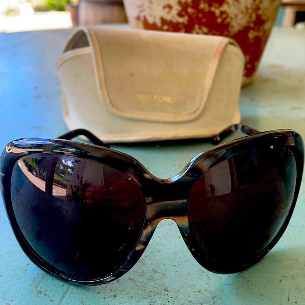 Tom Ford sunglasses with Case